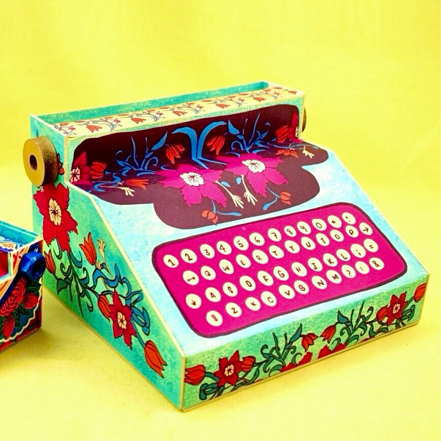 Weekly Planner with Typewriter stand