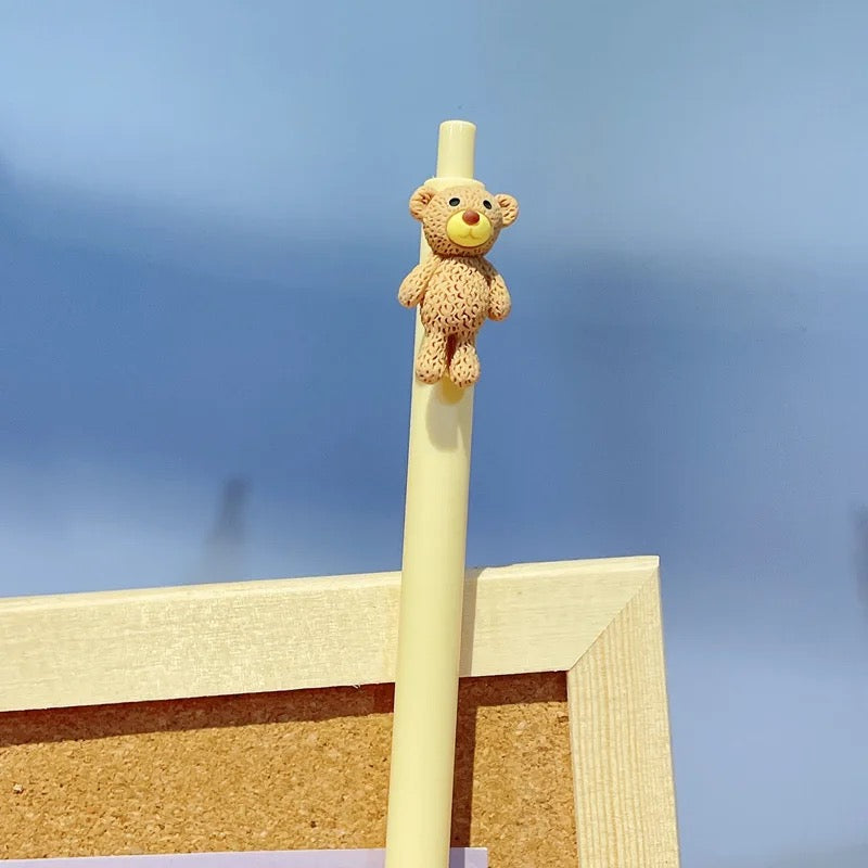 Teddy bear pen