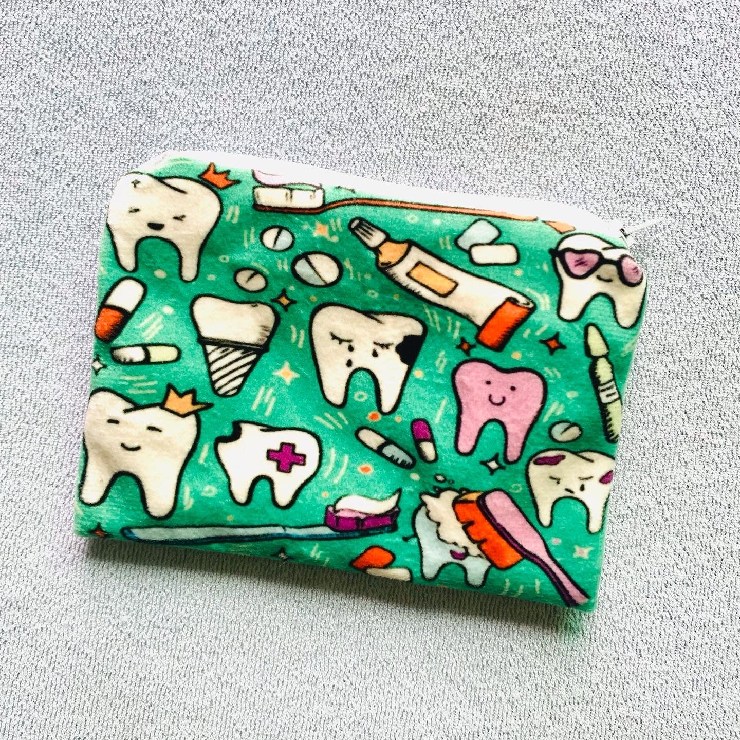 Dentist coin Pouch