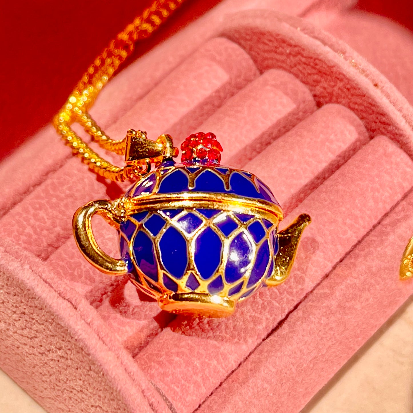 Blue teapot necklace