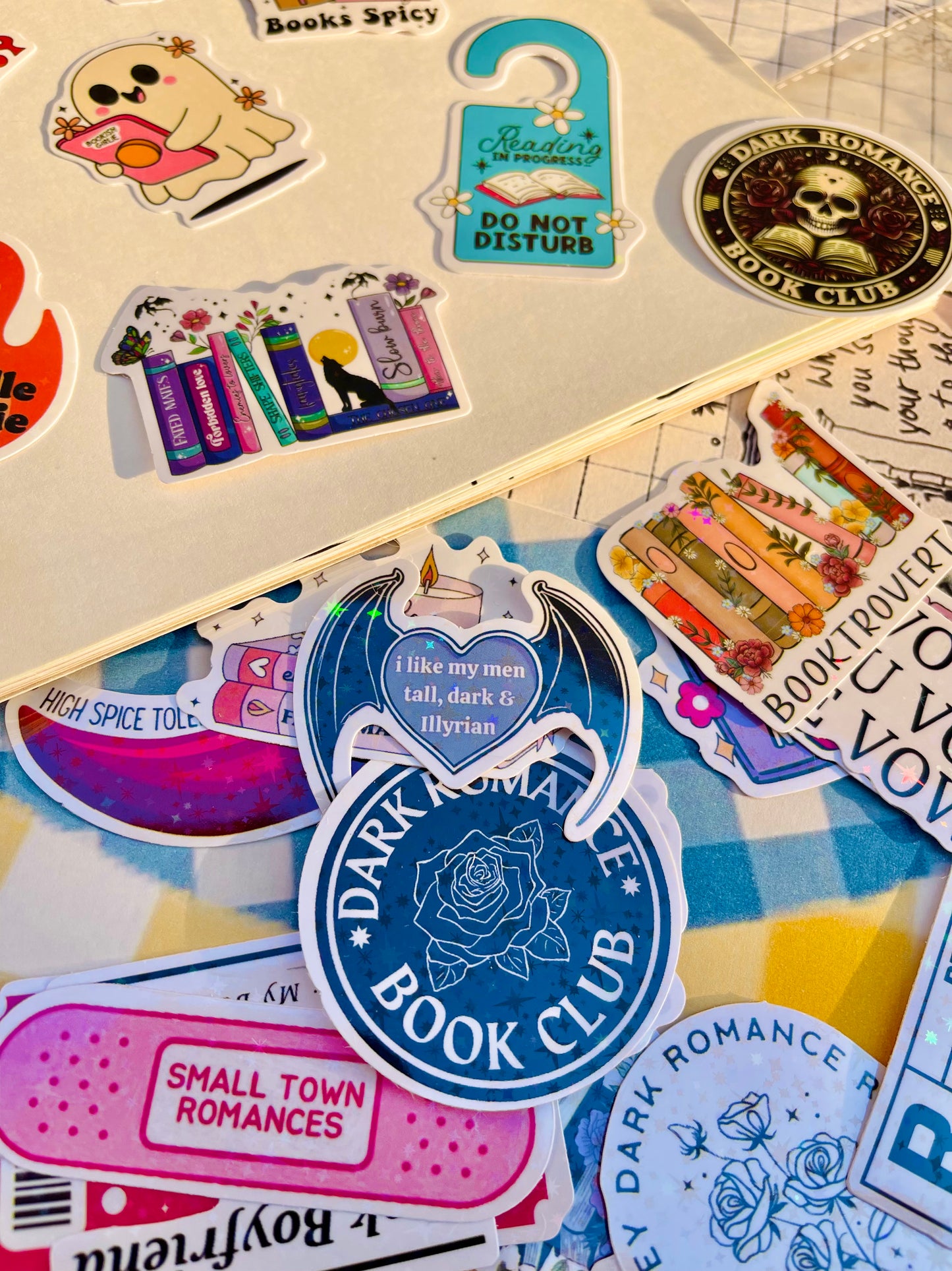 50pcs Vinyl Holographic Spicy Readers Stickers