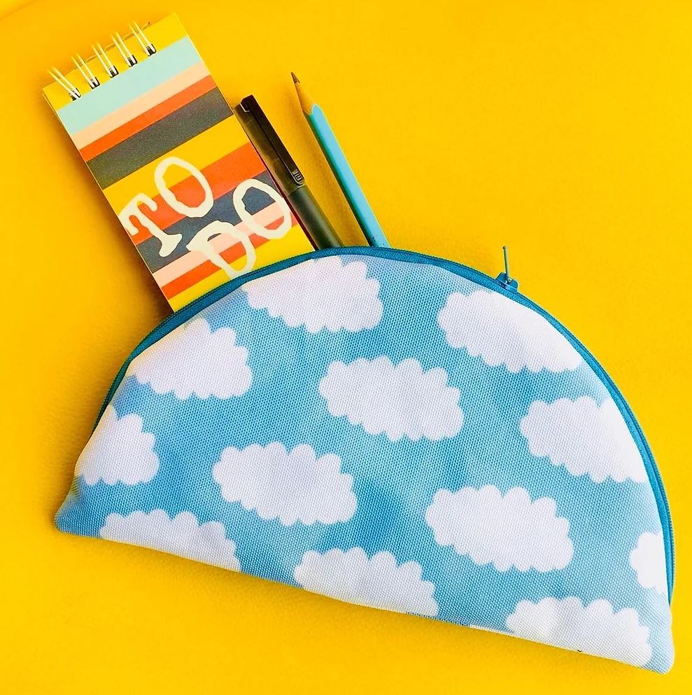 Cloudy sky Pouch