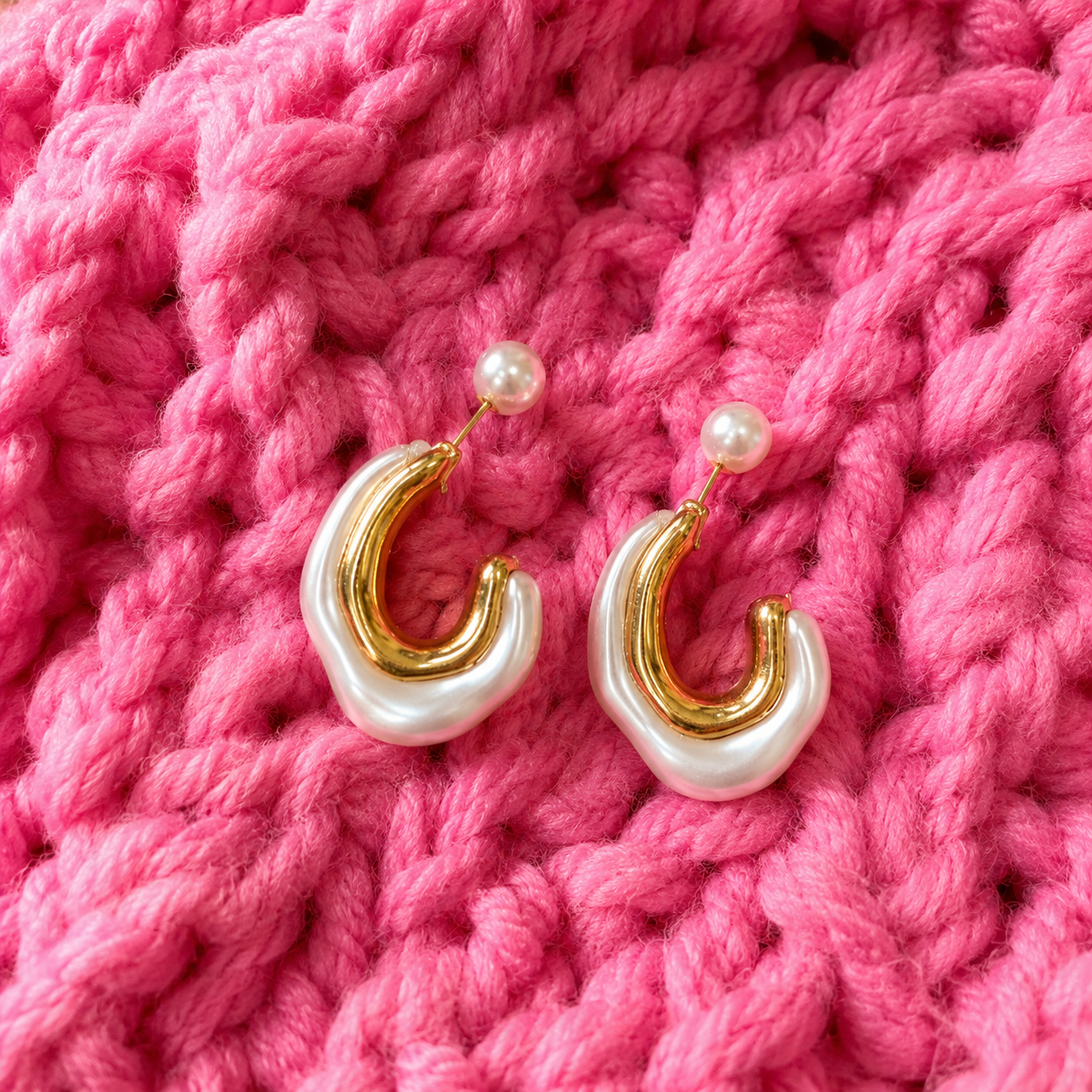 Abstract Pearl hoops