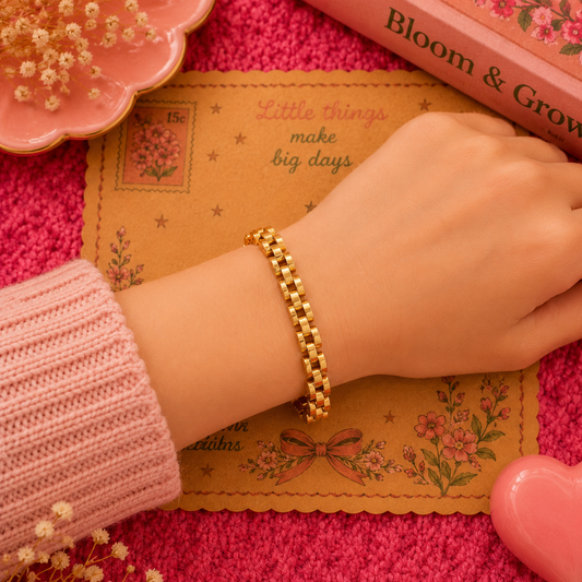 Triple mesh bracelet