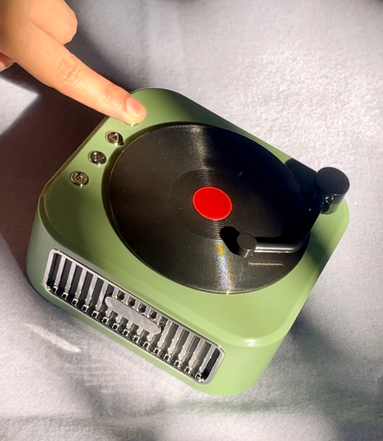 Retro Green BT Speaker